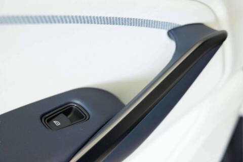 2025 Aston Martin DBX 707