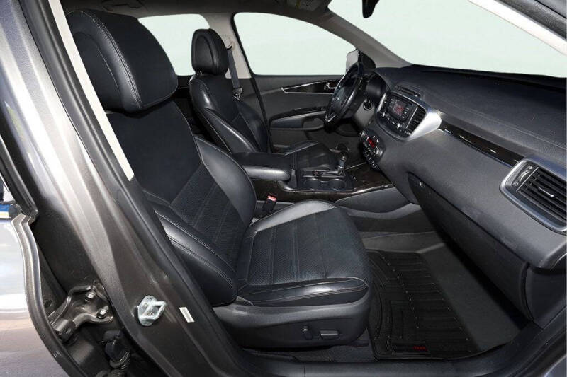 2016 Kia Sorento EX V6