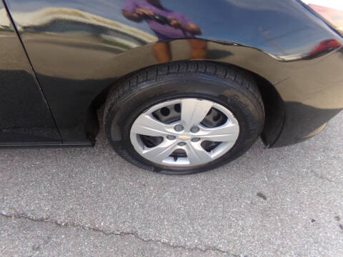 2017 Chevrolet Cruze LS Auto