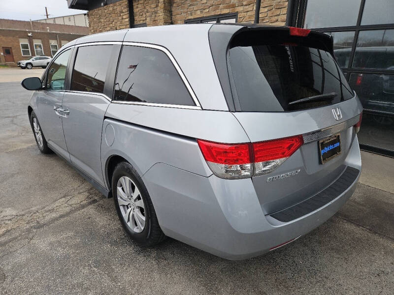 2017 Honda Odyssey EX-L - Photo 4