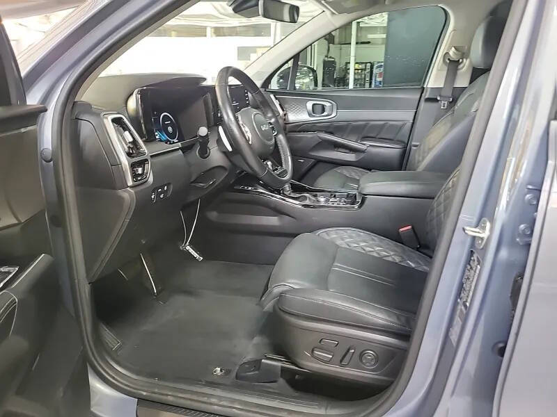 2022 Kia Sorento SX