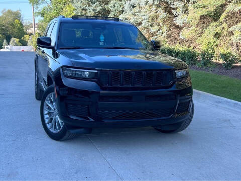 2023 Jeep Grand Cherokee L for sale at LUXURY AUTO DEALS LLC in Northville MI