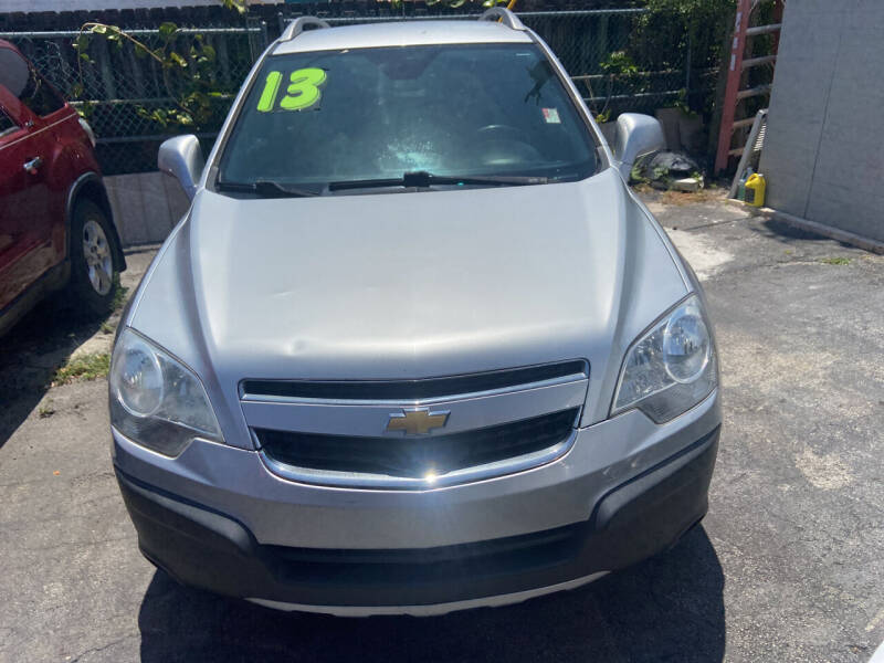 2013 Chevrolet Captiva Sport for sale at Versalles Auto Sales in Hialeah FL