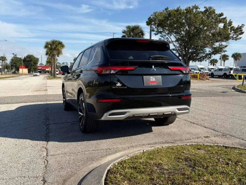 2024 Mitsubishi Outlander