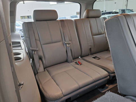 2012 Chevrolet Suburban LT