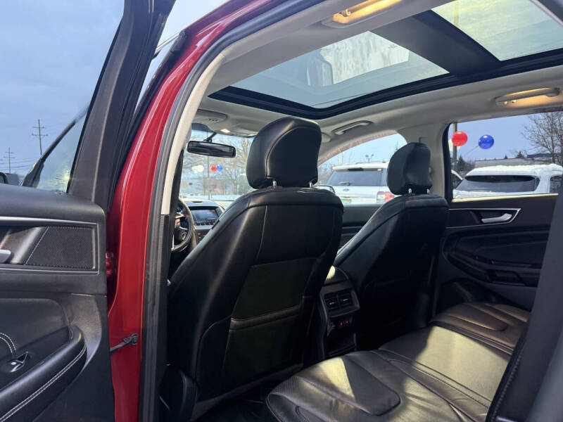 2016 Ford Edge Titanium