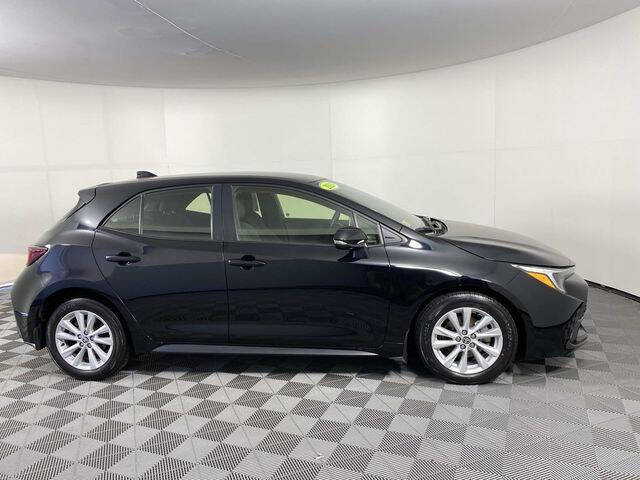 2024 Toyota Corolla Hatchback SE