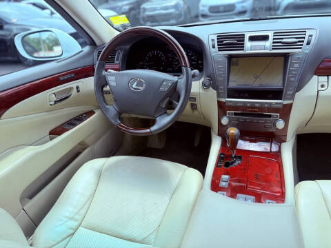 2010 Lexus LS 460