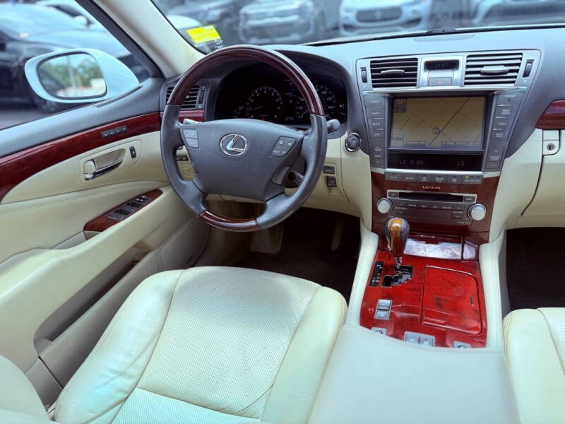 2010 Lexus LS 460