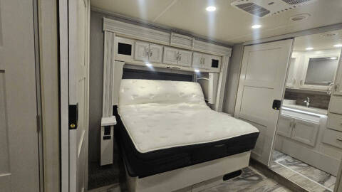 2022 Holiday Rambler Endeavor 38K?