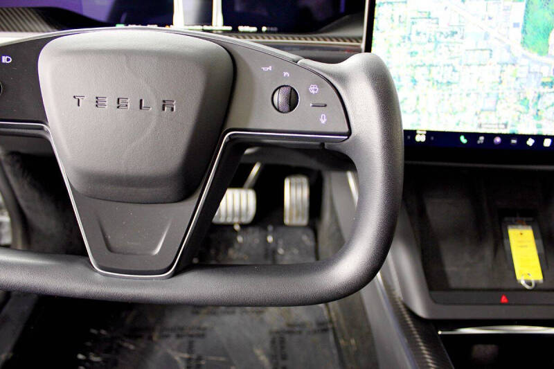 2022 Tesla Model S Plaid