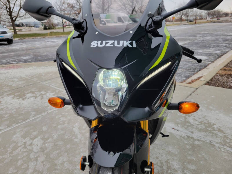 2023 Suzuki GSX-R1000R