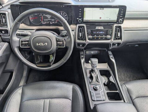 2023 Kia Sorento X-Line S