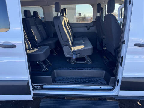 2023 Ford Transit 350 XLT