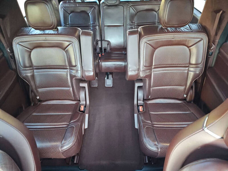 2020 Lincoln Navigator L Black Label