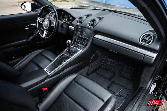 2018 Porsche 718 Cayman