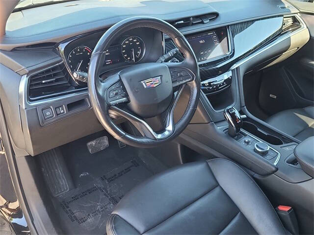 2023 Cadillac XT6 Premium Luxury