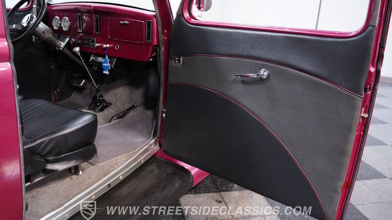 1936 Ford Deluxe