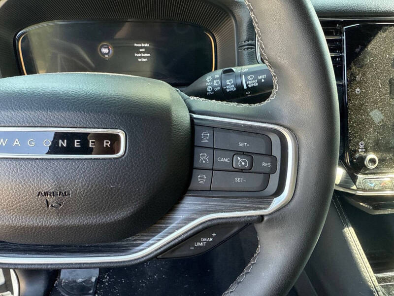 2023 Jeep Wagoneer L Series II