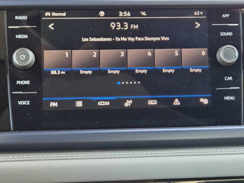 2024 Volkswagen Taos SE 4Motion