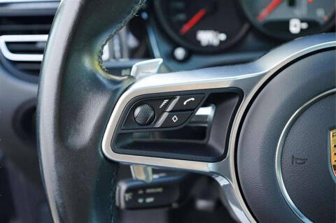 2021 Porsche Macan S