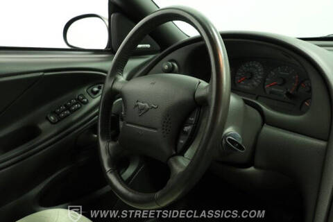 2000 Ford Mustang GT