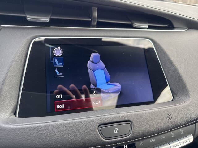 2019 Cadillac XT4 Premium Luxury