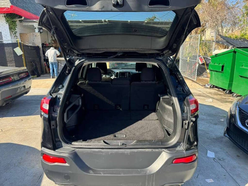 2018 Jeep Cherokee Tech Connect