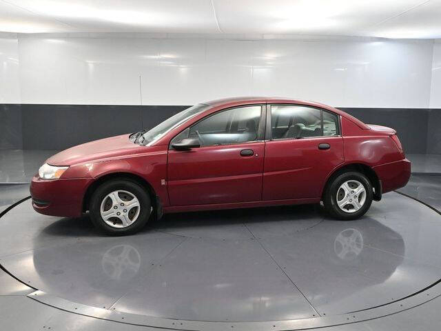 2004 Saturn Ion 1