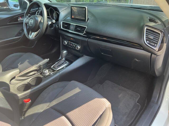 2015 Mazda MAZDA3 i Touring