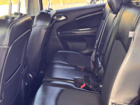 2018 Dodge Journey Crossroad