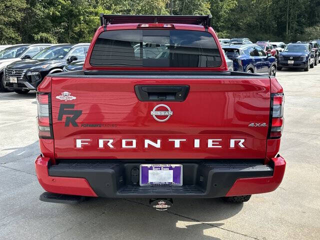 2025 Nissan Frontier SV