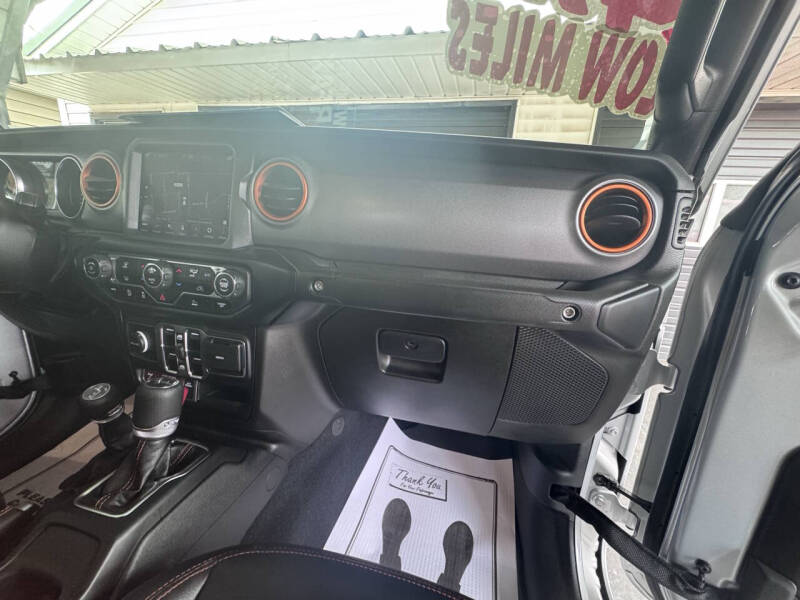 2023 Jeep Gladiator Mojave