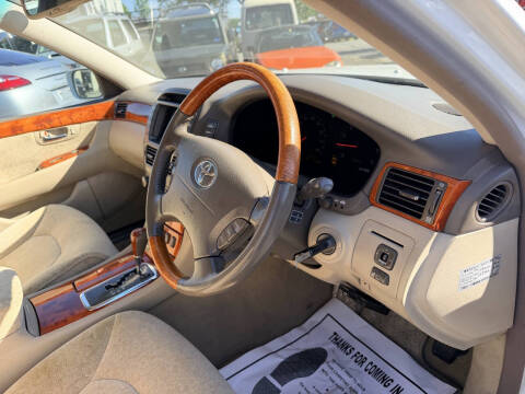 2000 Toyota Celsior