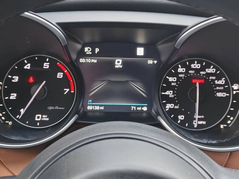 2021 Alfa Romeo Giulia Ti Sport