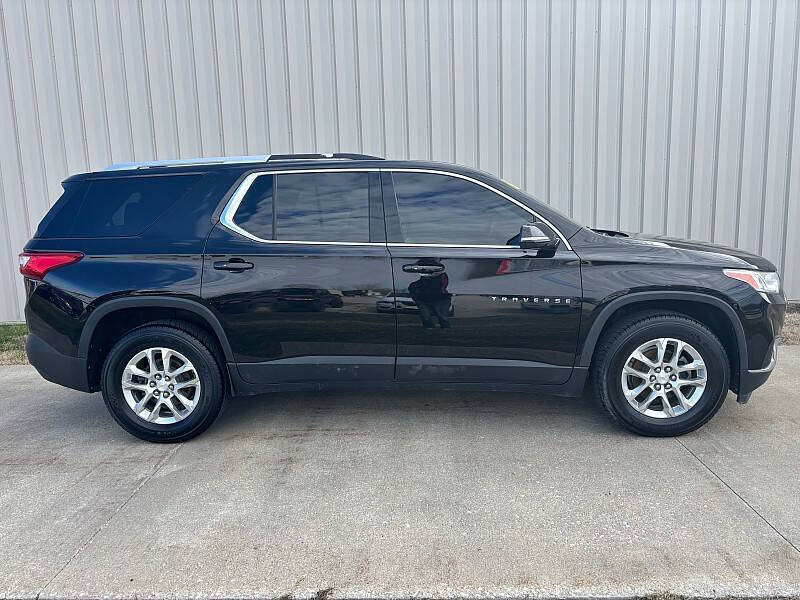 2018 Chevrolet Traverse LT Cloth