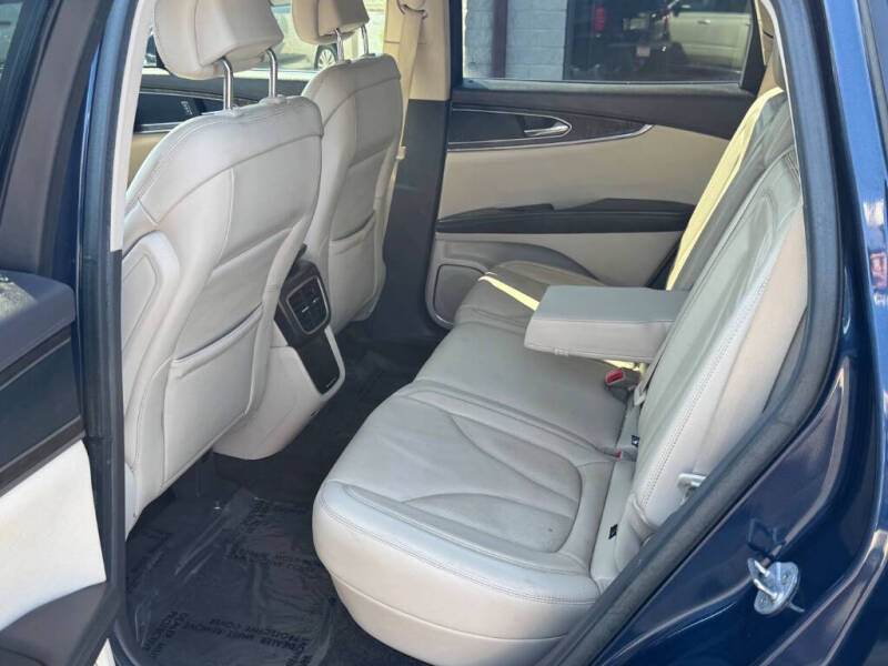 2017 Lincoln MKX Select