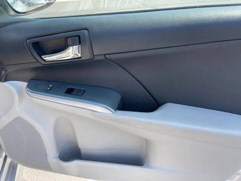 2014 Toyota Camry Hybrid