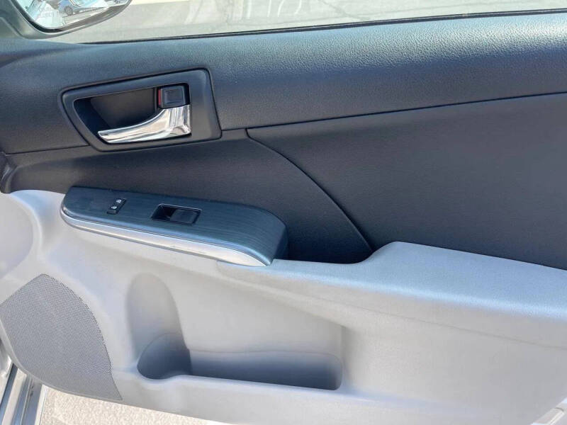 2014 Toyota Camry Hybrid