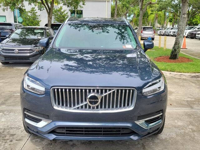 2023 Volvo XC90 B5 Plus Bright Theme