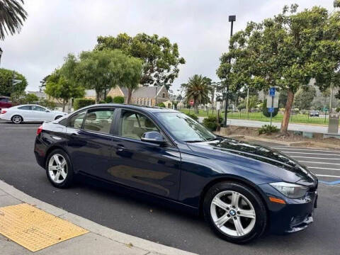 2012 BMW 3 Series 328i