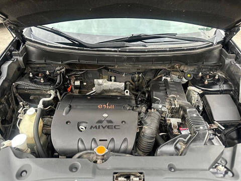 2013 Mitsubishi Outlander Sport SE