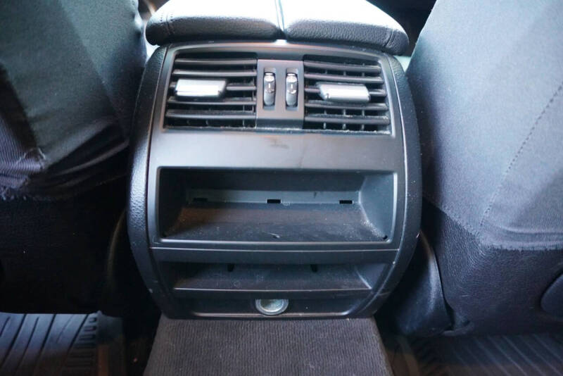 2015 BMW 5 Series 528i