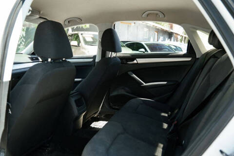 2013 Volkswagen Passat