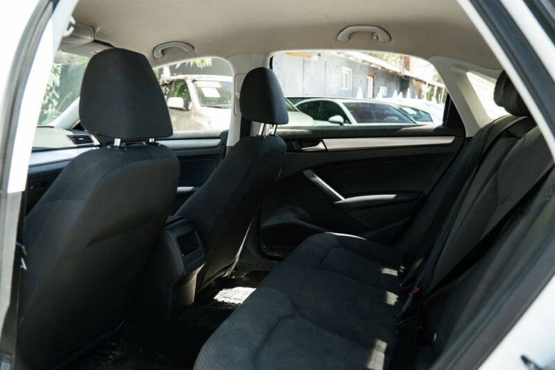 2013 Volkswagen Passat