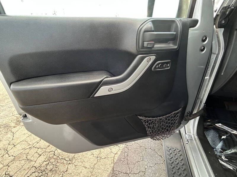 2014 Jeep Wrangler Sahara