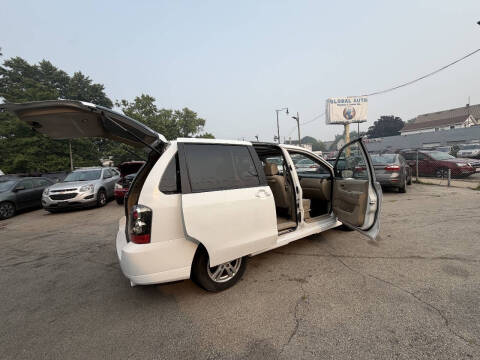 2004 Mazda MPV LX