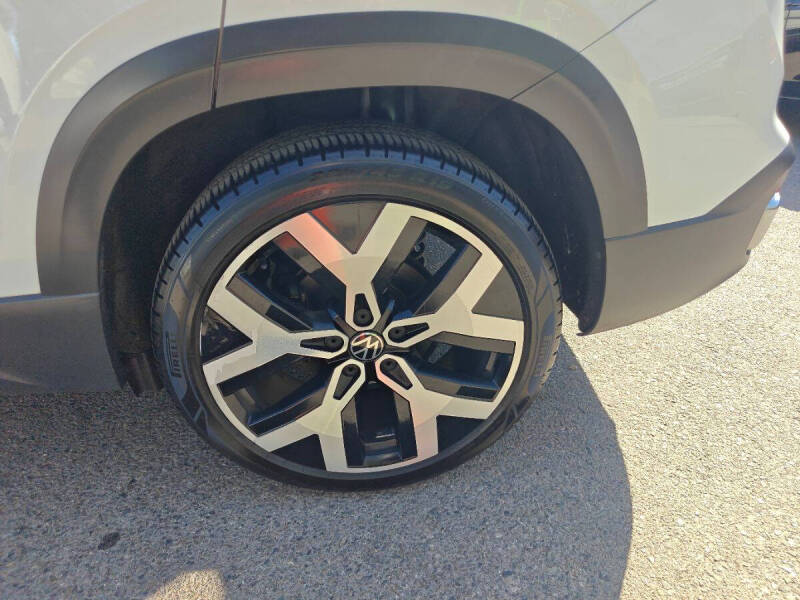 2022 Volkswagen Taos SEL 4Motion