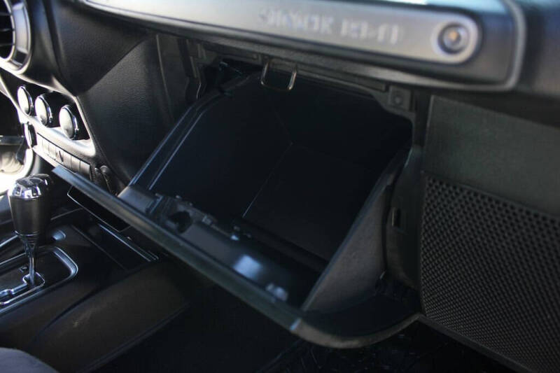 2015 Jeep Wrangler Willys Wheeler Edition