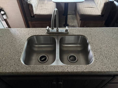 2017 Keystone RV Cougar